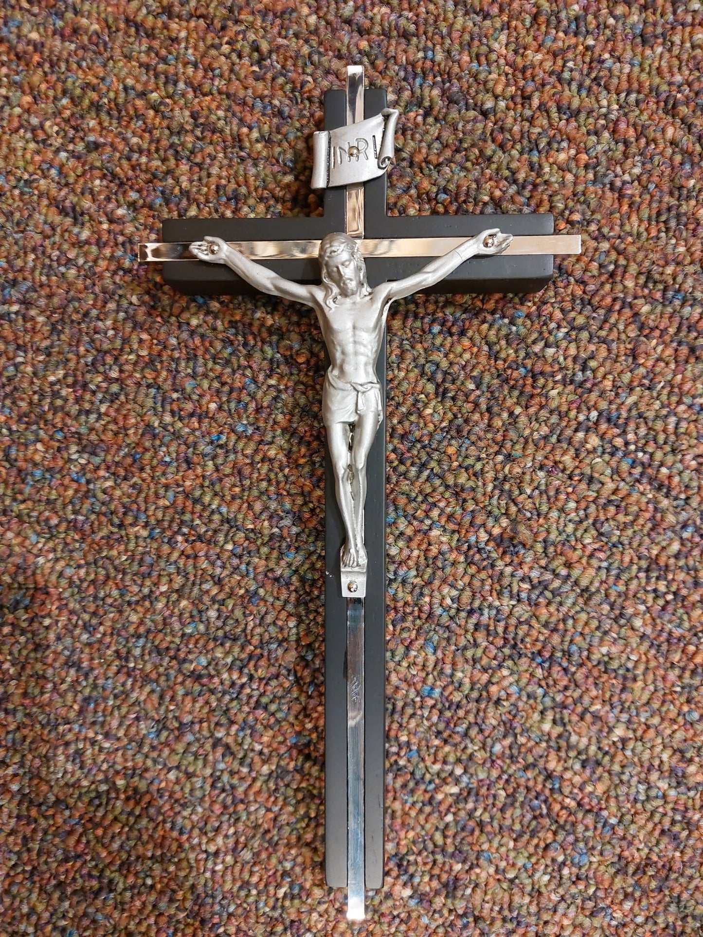 BLACK WALNUT CRUCIFIX